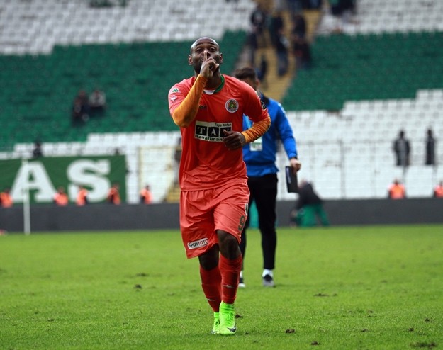 Bursaspor 1 - 3 A. Alanyaspor