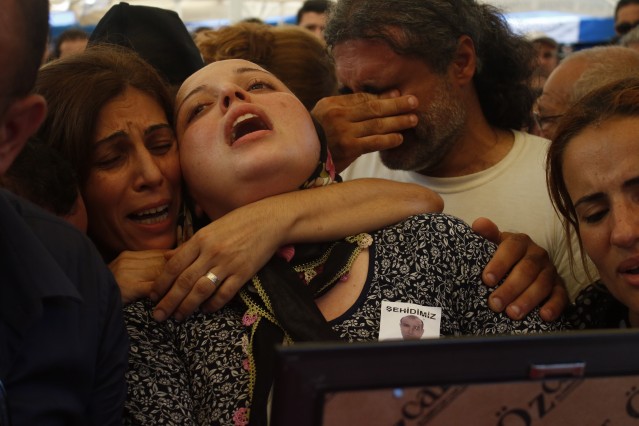 Mardin Dargeçit'te şehit edilen emniyet amiri İbrahim Halil Aksoy, Alanya'da son yolculuğuna uğurlandı.