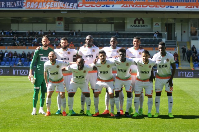 Aytemiz Alanyaspor deplasmanda Başakşehir'e kaybetti.