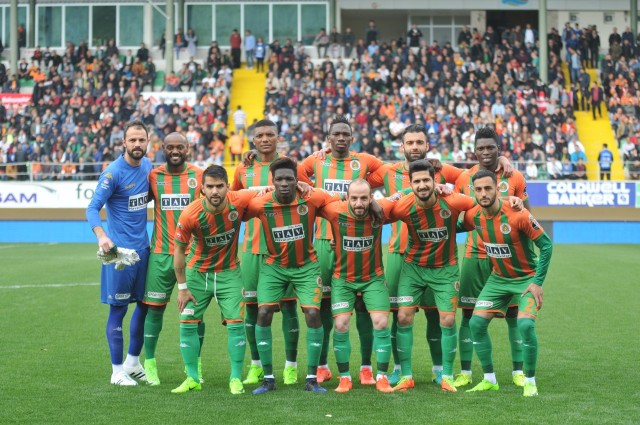 Adanaspor: Itandje x, Ousmane x, Ramos Junior x, Vinicius x (Cem dk. 46 x), Tevfik xx, Emre Uğur xx, Renan da Silva xx, Renan Souza xx, Koman x (Magaye dk. 56 x), Dos Reis xx, Reynaldo x (Ahmet Dereli dk. 73 x)
Yedekler: Hayrullah, Sami Can, Jose Ignacio, Halil İbrahim
Teknik Direktör: Levent Şahin