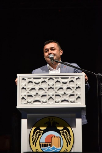 Milletvekili Günal ise “Gökbel deyince artık insanların aklına ilk güreş geliyor. Bu güzel yaylada bu güzel organizasyonu gerçekleştiren Belediye Başkanımız Yücel ve ekibini kutluyorum” dedi.

Organizasyona, MHP Antalya Milletvekilleri Ahmet Selim Yurdakul ve Mehmet Günal, İlçe Jandarma Komutanın Binbaşı Serkan Akbaba, İlçe Emniyet Müdürü Haşim Çakmaklı, MHP İl Başkanı Mustafa Aksoy, MHP İlçe Başkanı Mustafa Türkdoğan, CHP İlçe Başkanı Ali Takavut, Antalya Ülkü Ocakları Başkanı Alperen Tuğrul Küreşoğlu, Alanya Ülkü Ocakları Başkanı Abil Gündoğdu ile STK temsilcileri ve çok sayıda vatandaş katıldı.