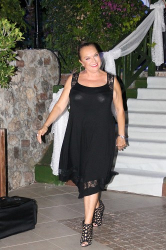 Kristal Kale Uluslararası Alanya Film Festivali Forumu için Alanya’da bulunan Selda Alkor, “Alanya öyle bir hale gelmiş ve büyümüş ki hala ilçe konumunda bırakılması hayret verici. Böylesine güzel bir şehirde film festivalinin başlatılmış olması ise beni oldukça heyecanlandırıyor” dedi.