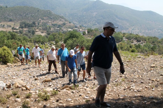 Projeyle 20 bin adet trekking, bisiklet ve off-road parkur haritası bastırdıklarını söyleyen Sili, doğa sporları projesi kapsamında bastırılan bu haritalardaki toplamda 31 parkurun en az 30 gün sürede yürünebileceğini belirtti.