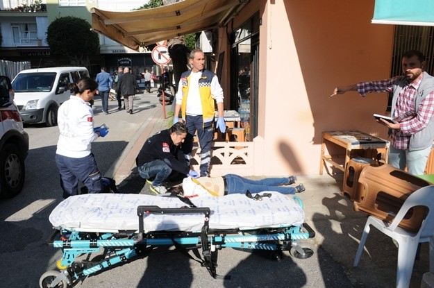 Olayı haber alarak, olay yerine gelen Zehra Yılmaz'ın yakınları ise sinir krizi geçirdi. Olayla ilgili geniş çaplı soruşturma sürüyor.