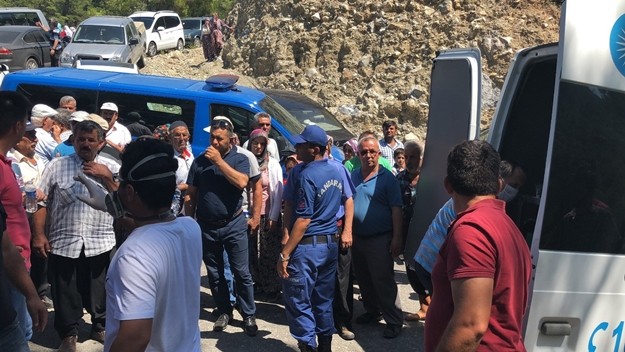 Nöbetçi savcılıkta olay yerine gelerek incelemelerde bulundu.