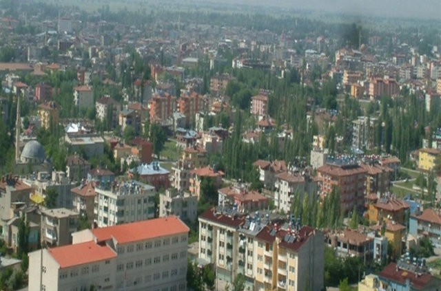 17 - Elbistan, Kahramanmaraş
Nüfus: 142.783