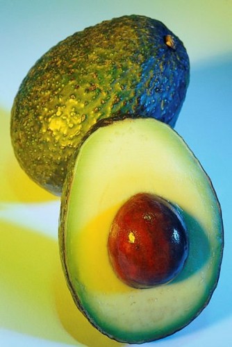 AVOKADO MASKESİ YAPIN! 

Şehrin kirli havasının cildinize kötü geldiğini düşünüyorsanız cildinize avokado maskesi yapın. Cildinizin dinlenmesine ve gençleşmesine avokadonun faydası olacak.