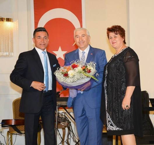 Hotel Kat Hizmetleri Eğitimi ve Dekorasyonu Derneği (HOTED) tarafından turizm şenlikleri çerçevesinde, her yıl düzenli olarak gerçekleştirilen Housekeeperlar Bahar Balosu, Alaiye Resort Otel’in ev sahipliğinde muhteşem bir geceyle gerçekleştirildi.