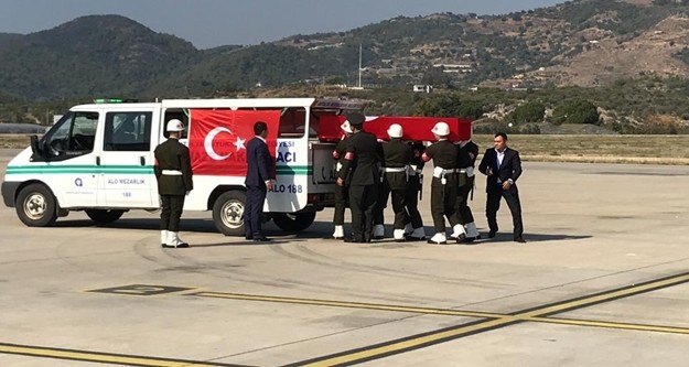 Hakkari'nin Şemdinli ilçesinde Irak sınırındaki Süngü Tepe üs bölgesinde geçen Cuma günü gece atış yapıldığı sırada patlama meydana geldi. Patlamada 7 asker şehit olurken, 25 asker yaralandı.