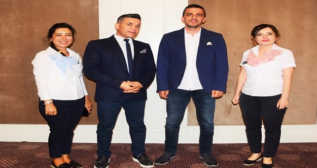 Konuk memnuniyetinin temiz, hijyenik bir tesisle, bilinçli ve donanımlı bir personelle sağlanabileceği inancıyla hareket eden otel yönetimi, özellikle değerlendirme siteleri üzerinden aldığı puanlarla adından sıkça söz ettirmeye devam ediyor.