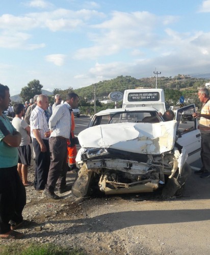 Kaza, 16.30 sıralarında Demirtaş Mahallesi D-400 karayolu üzerinde meydana geldi.
