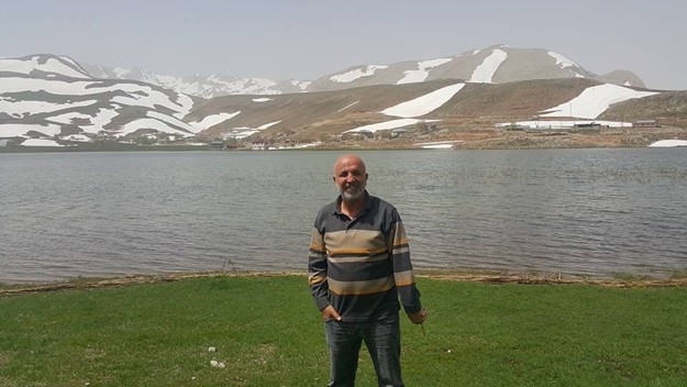 Antalya Büyükşehir Belediyesi ekipleri de yaylalarda kar temizleme çalışmalarına devam ediyorlar.

-Söbüçimen-