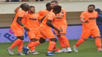 Alanyaspor-Akhisarspor maçından kareler