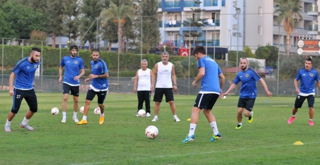 KIR ŞEYTANIN BACAĞINI