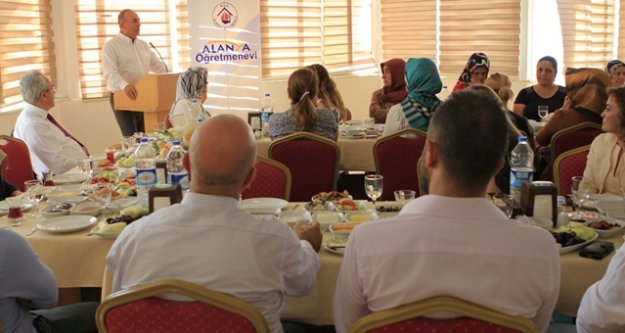 'KÜRT KARDEŞLERİMİZ PKK’DAN KURTULMAK İSTİYOR'