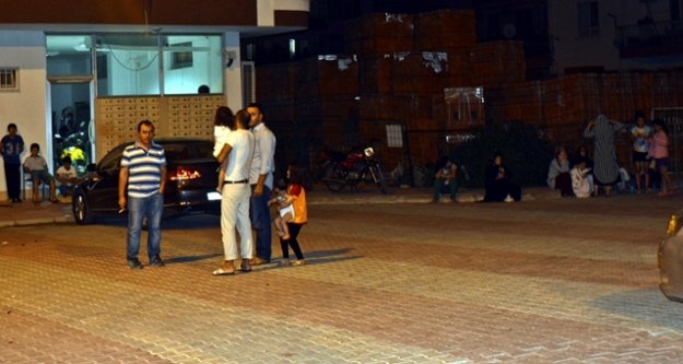 ANTALYA GECEYİ SOKAKTA GEÇİRDİ