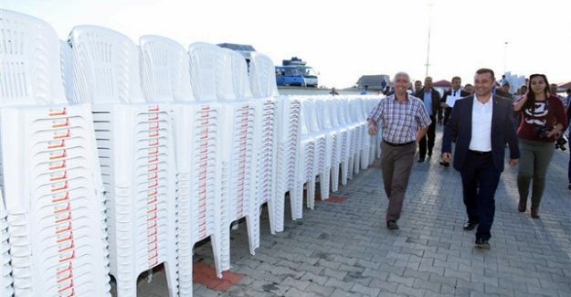 BELEDİYEDEN DEV HİZMET: 8 BİN TANE DAĞITILDI