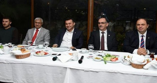 UYAR: SEÇİLİRSEM BİRİNCİ GÖREVİM...