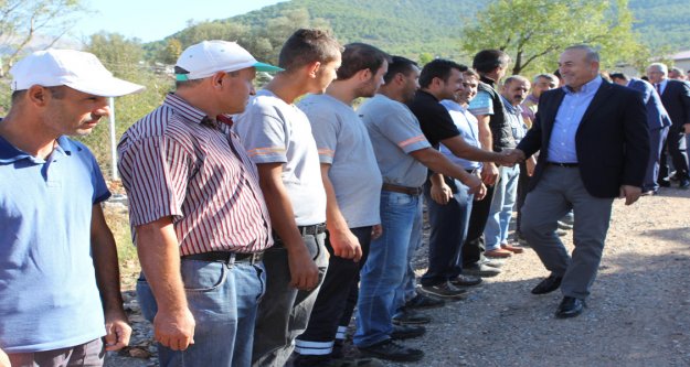 ÇAVUŞOĞLU: AK PARTİ İLK GÜNKÜ AŞKLA YOLA DEVAM EDECEK