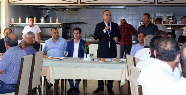 ÇAVUŞOĞLU TURİZMCİLERE MHP'Yİ ŞİKAYET ETTİ