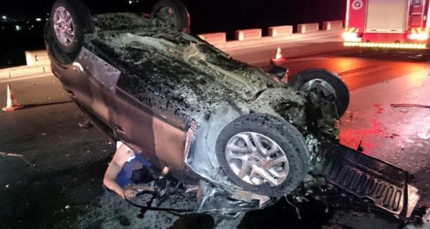 FECİ KAZADA 1 ÖLÜ 1 YARALI VAR