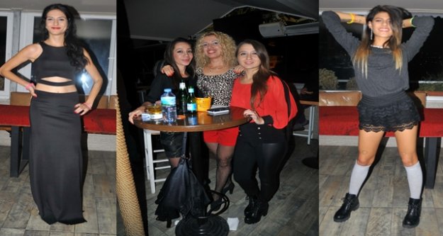 GENÇLER ÇATIDA EĞLENDİ