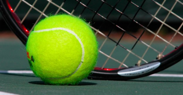 24 KASIM EĞİTİMCİLERE ÖZEL TENİS TURNUVASI!