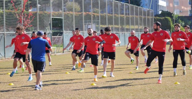 ALANYASPOR ORTA VE ŞUT ÇALIŞTI