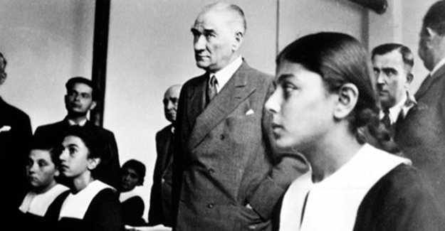 ATATÜRKÇÜ DÜŞÜNCE DERNEĞİ'NDEN ÖĞRETMENLER GÜNÜ AÇIKLAMASI