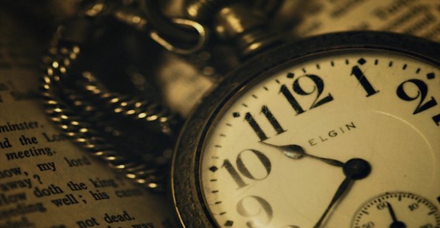 GERİ ALINAN SAATLER KAFA KARIŞTIRDI!