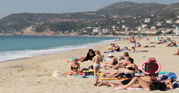 KASIM AYINDA DENİZ VE GÜNEŞ KEYFİ