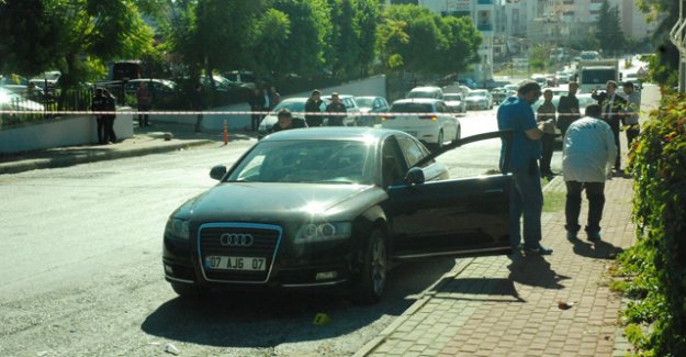 MANAVGAT'TA SİLAHLI SALDIRI: 1 YARALI