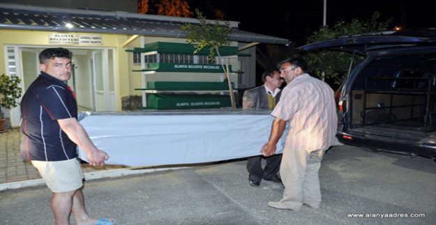 RUS TURİST EVİNDE ÖLÜ BULUNDU