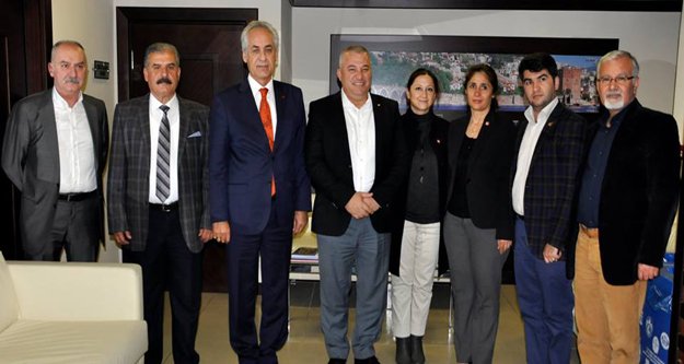 'ALANYA İÇİN BİR MASADA TOPLANABİLMELİYİZ'