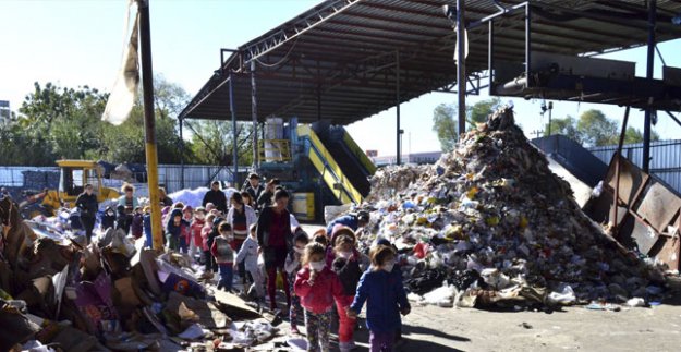 MİNİKLERDEN GERİ DÖNÜŞÜM TESİSİNDE İNCELEME