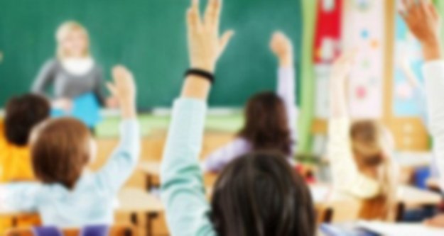 ÖZEL OKUL KAPANDI, ÖĞRENCİLER ORTADA KALDI