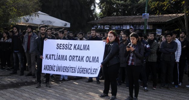 SALON TARTIŞMASI SÜRÜYOR