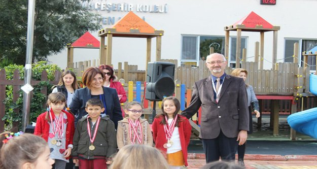 BAHÇEŞEHİR’DE KARNE HEYECANI