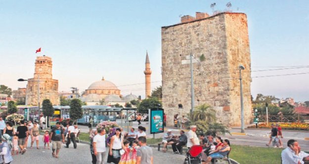 NÜFUS SIRALAMASINDA 5. SIRADAYIZ