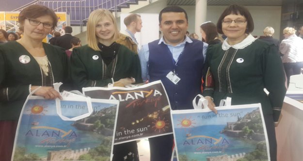 YERLEŞİK YABANCILAR TANITIM ELÇİSİ OLDU