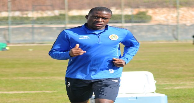 ALANYASPOR'DA AYİTE SEVİNCİ