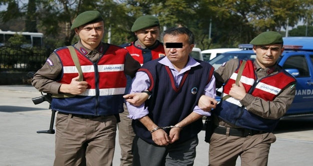 BOĞAZI KESİLMİŞ HALDE BULUNDU