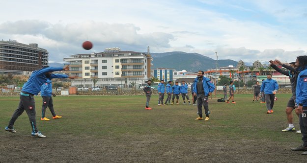 KESTELSPOR’DA PLAY-OFF HEYECANI