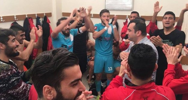 SOYUNMA ODASINDA BAYRAM HAVASI