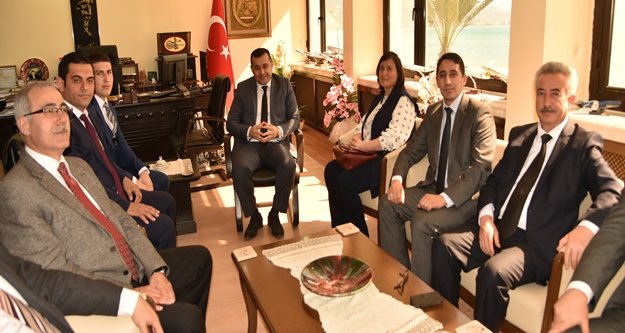 'VERGİ VERMEK VATANDAŞLIK GÖREVİDİR'