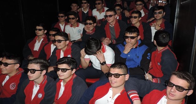 3 BOYUTLU 'UYAN YİĞİDİM'