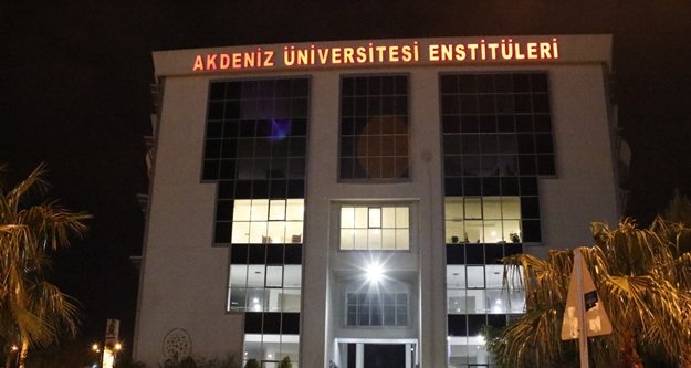 3. KATTAN ATLAYAN KADIN AĞIR YARALANDI