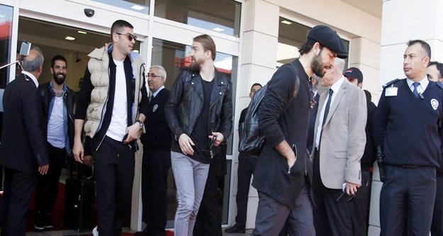 A MİLLİ TAKIM KAMPA GELDİ