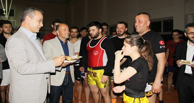 ALKÜ'LÜ ÖĞRENCİLER İLK KUPA İÇİN TER DÖKECEK