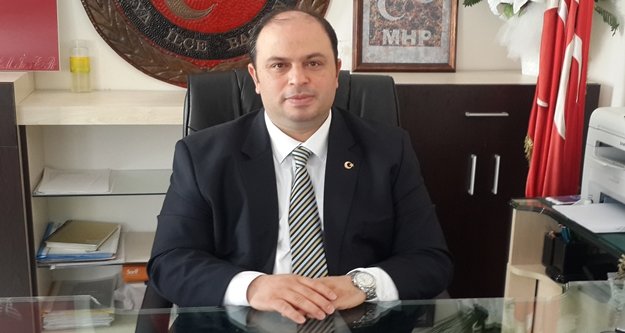 'ENGELLEMELERE RAĞMEN DİM DİK AYAKTAYIZ'